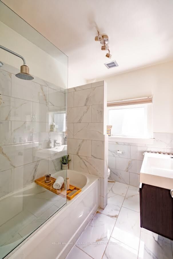 Property Photo:  199 Parkside Drive Main  ON M6R 2Z2 