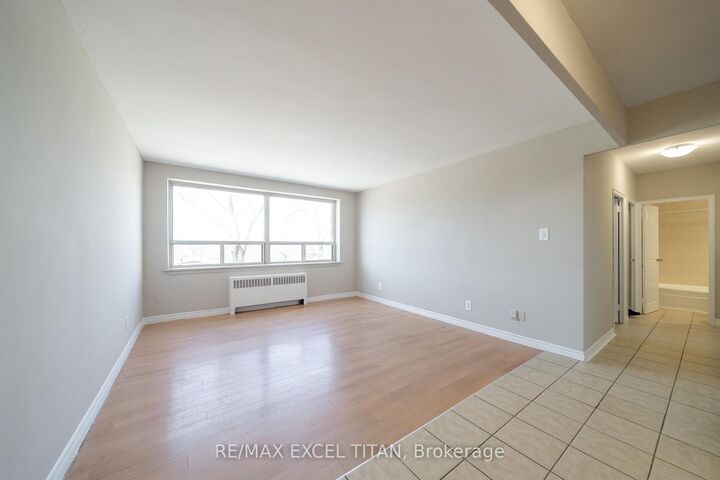 Property Photo:  468 Ottawa Street 136D  ON L8H 4A6 