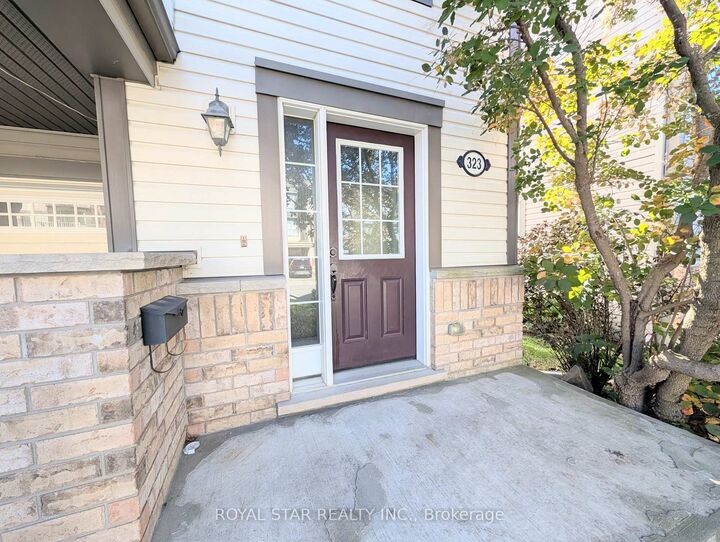 Property Photo: 323 Sweet Grass Circle ON K2J 5W9