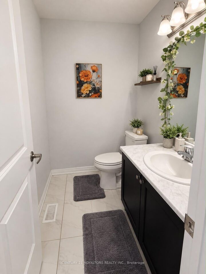 Property Photo:  165 Huntingford Trail  ON N4T 0M3 