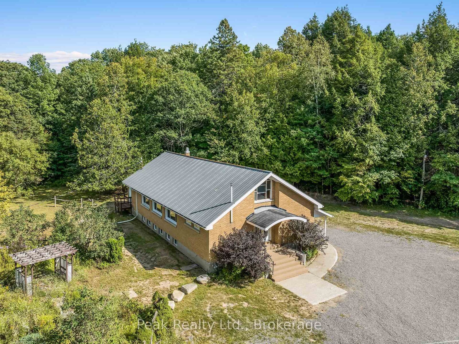 Property Photo:  1812 Frontenac Road  ON K0J 2R0 