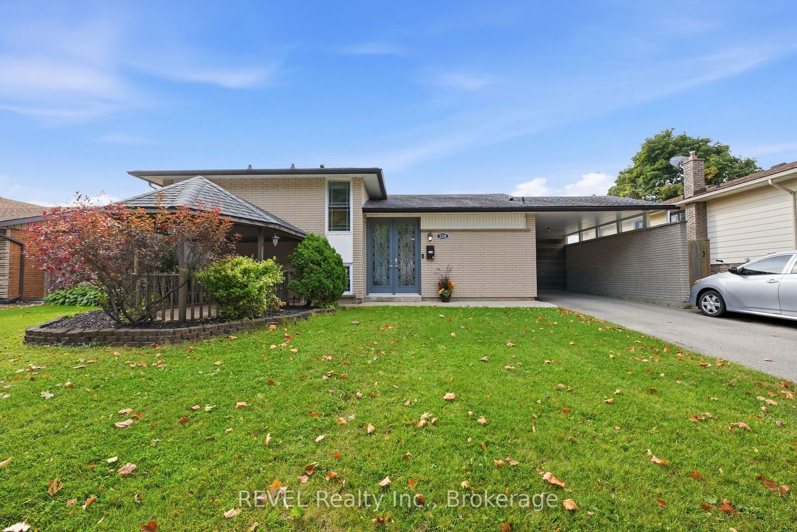 Property Photo: 7218 Maywood Street ON L2E 5P5