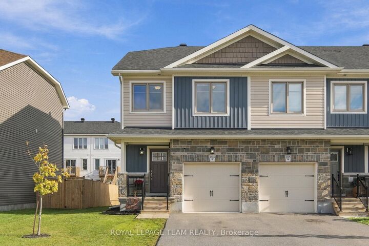 Property Photo:  163 Ferrara Drive  ON K7A 0A2 