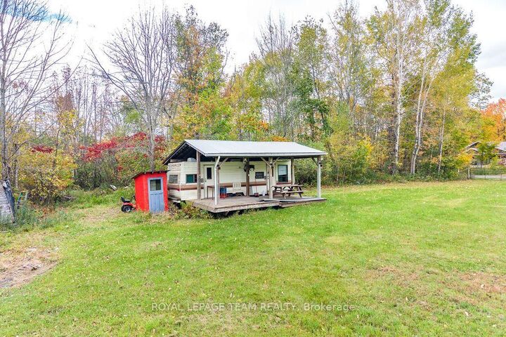 Property Photo:  569 McMahon Road  ON K7V 3Z7 