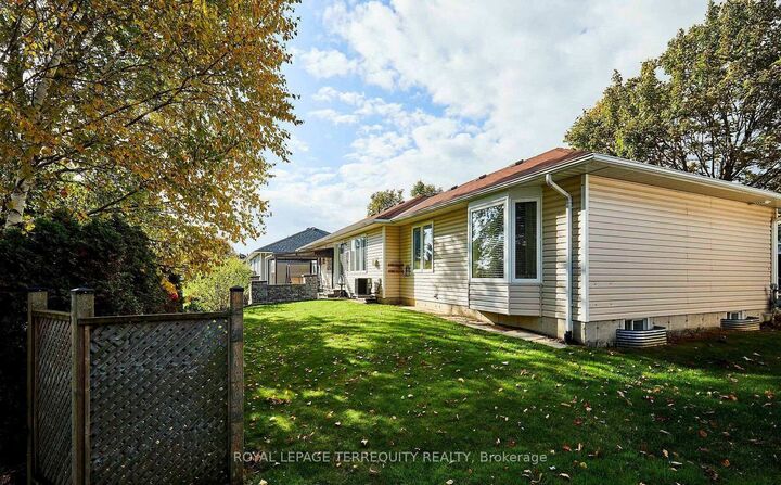 Property Photo:  91A Wilmot Trail  ON L1B 1B8 