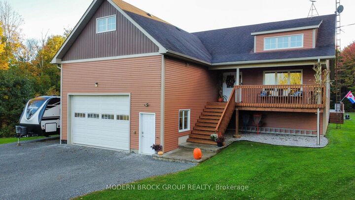 Photo de la propriété:  204 County Rd 5 Road  ON K0E 1R0 