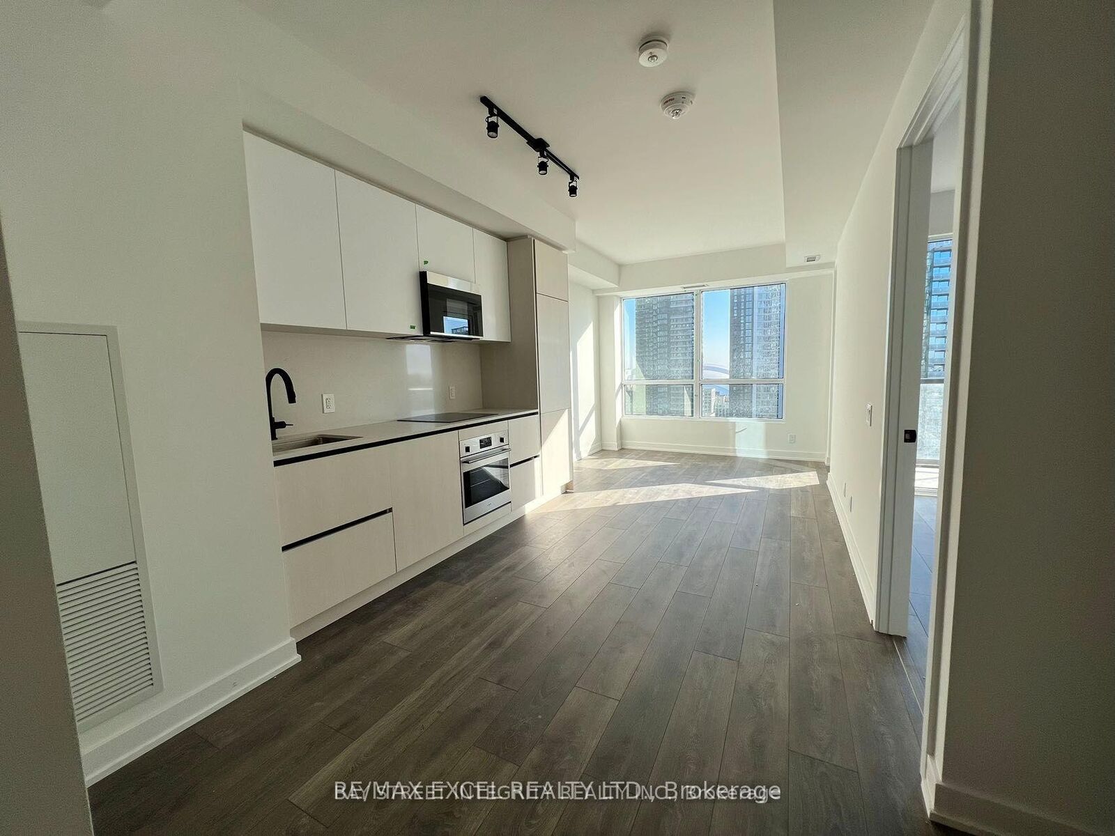 Photo de la propriété:  108 Peter Street 2708  ON M5V 0W2 