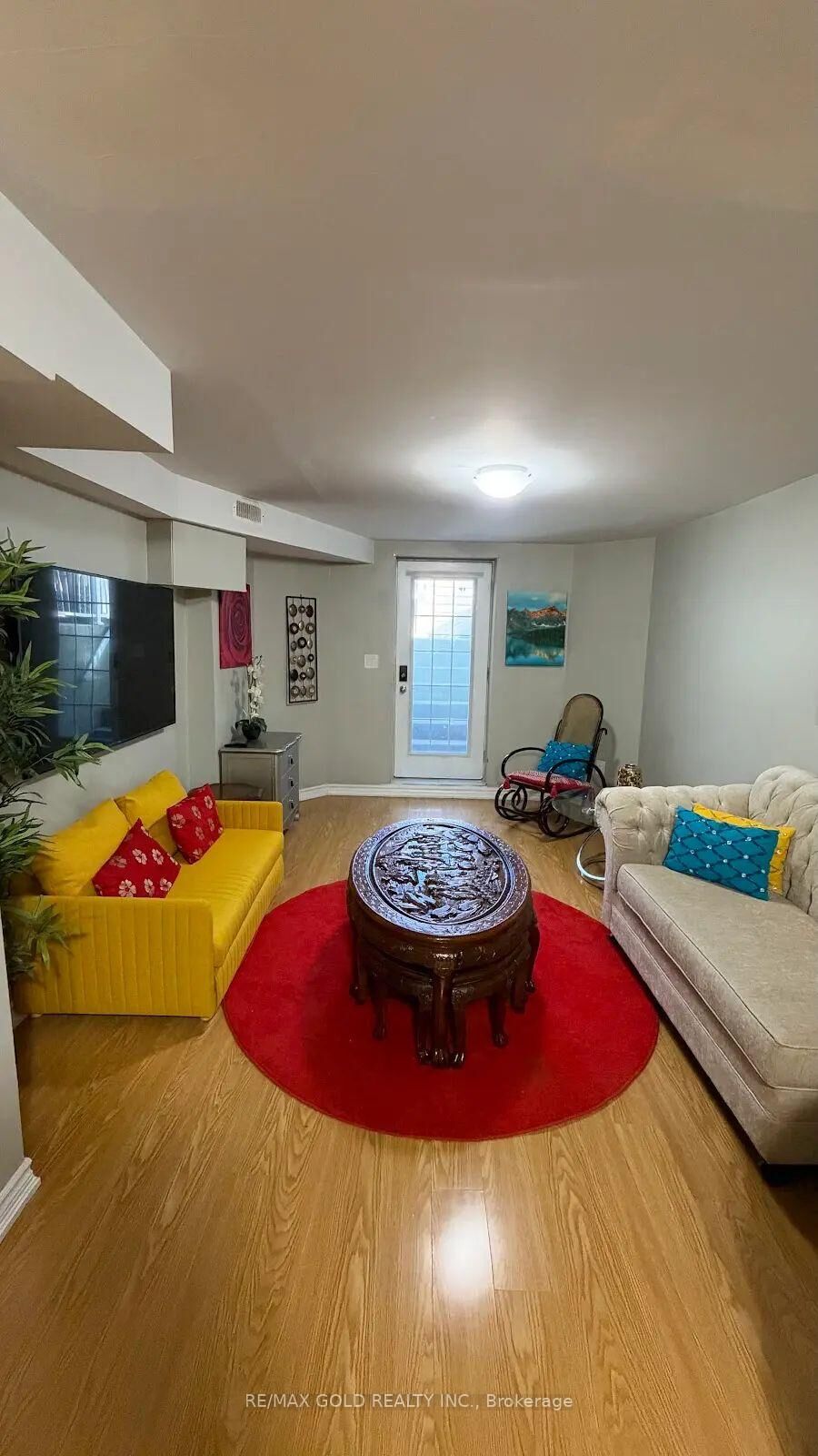 Property Photo: 3815 Althorpe Circle Bsmt ON L5N 7G3