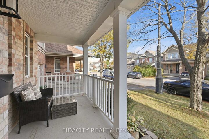 Property Photo:  206 Mistral Way  ON K2S 0G6 