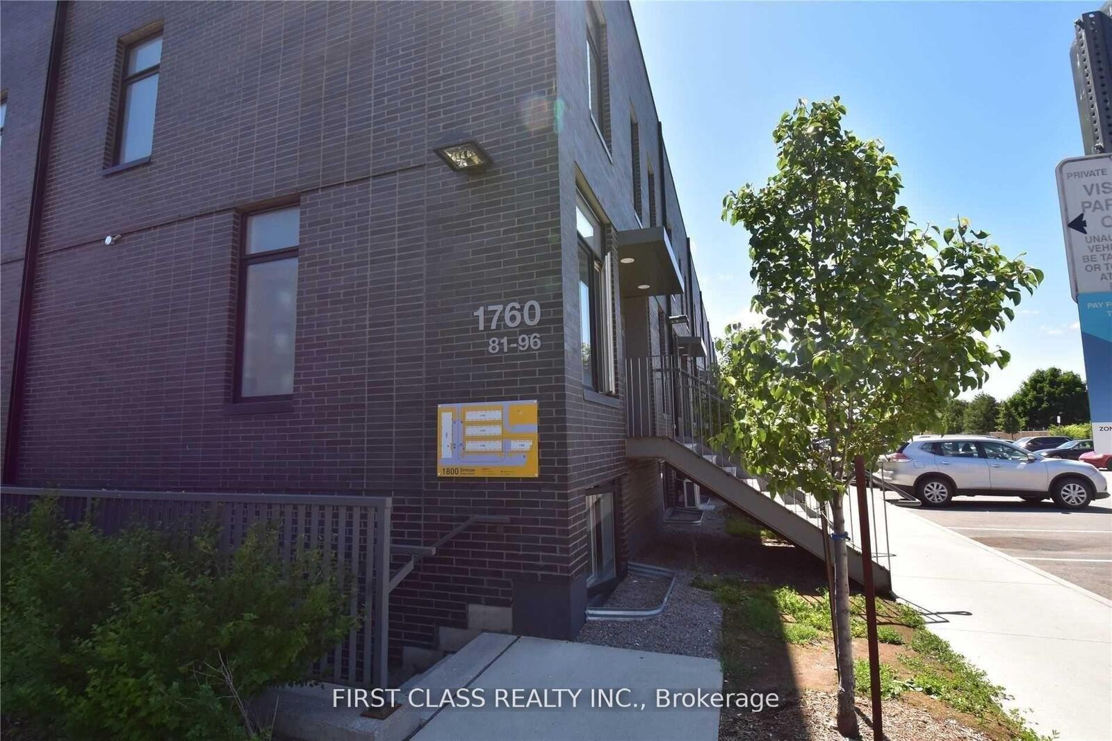 Property Photo:  1760 Simcoe Street N 88-2  ON L1G 4X9 