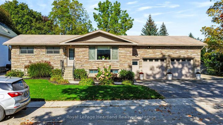 Photo de la propriété:  107 Mary Street  ON N0M 1L0 