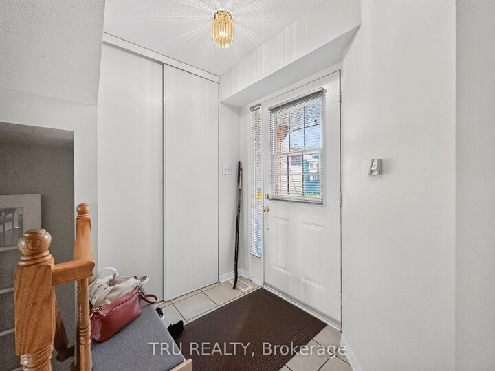 Property Photo:  75 Silverlace Private  ON K1T 3Z8 