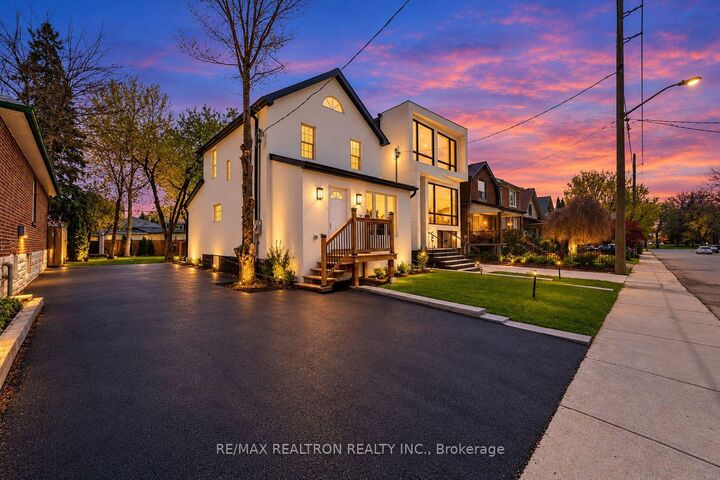 Property Photo:  23 Sixteenth Street  ON M8V 3J7 