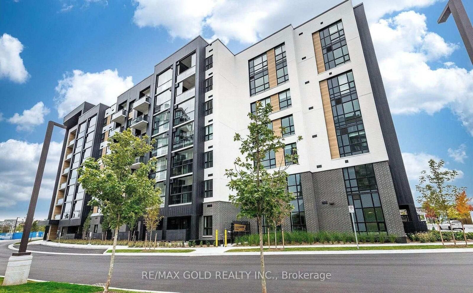 Property Photo:  3008 William Cutmore Boulevard 605  ON L6H 8E7 