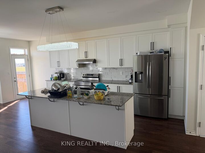 Property Photo: 51 Eberly Woods Drive ON L7C 4J2