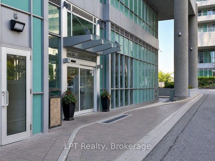 Property Photo:  50 Town Centre Court 1504  ON M1P 0A9 