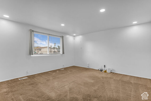 Property Photo:  8667 S New Castle Rd W  UT 84088 