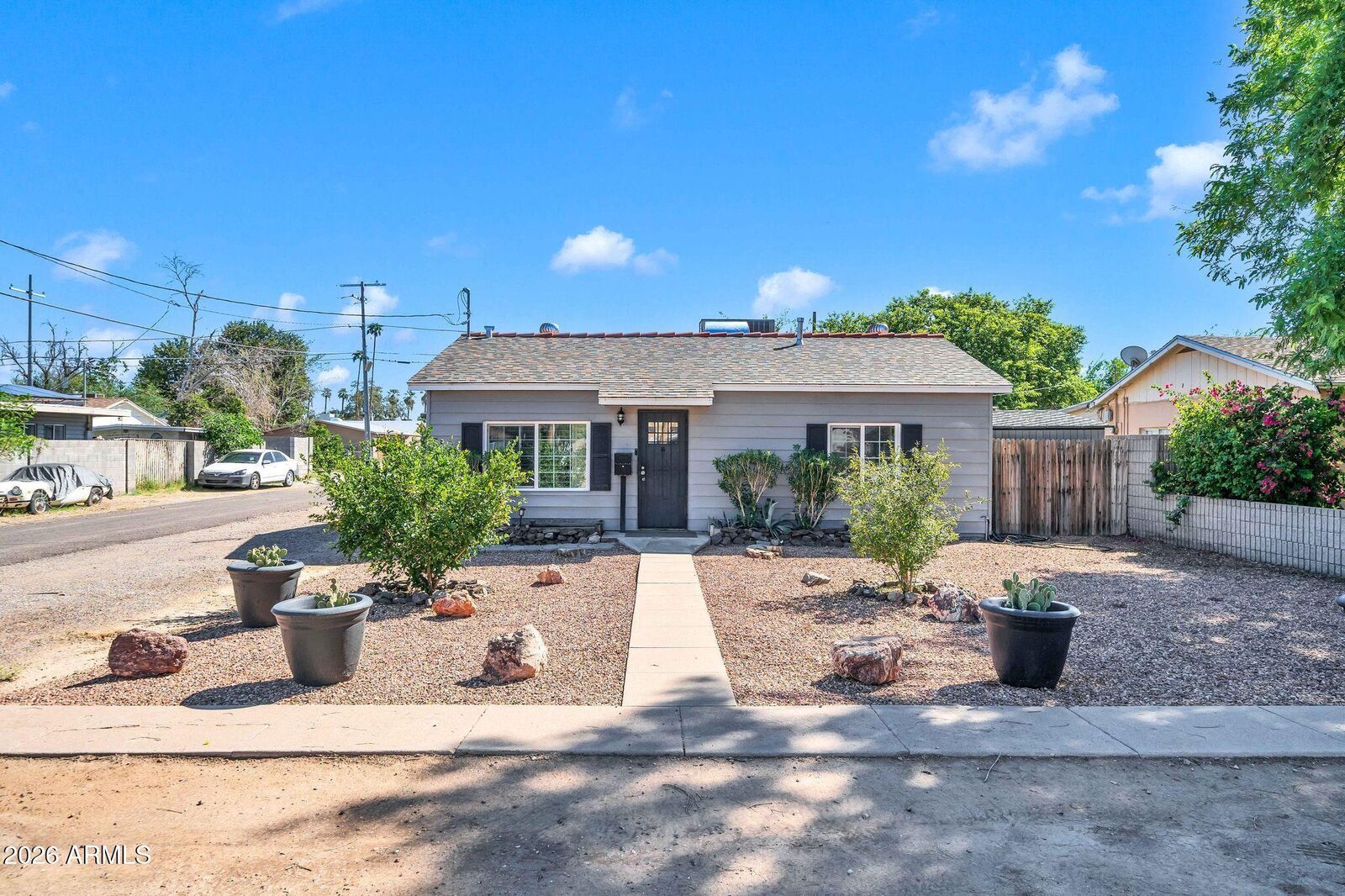 Property Photo:  7505 N 60th Avenue  AZ 85301 