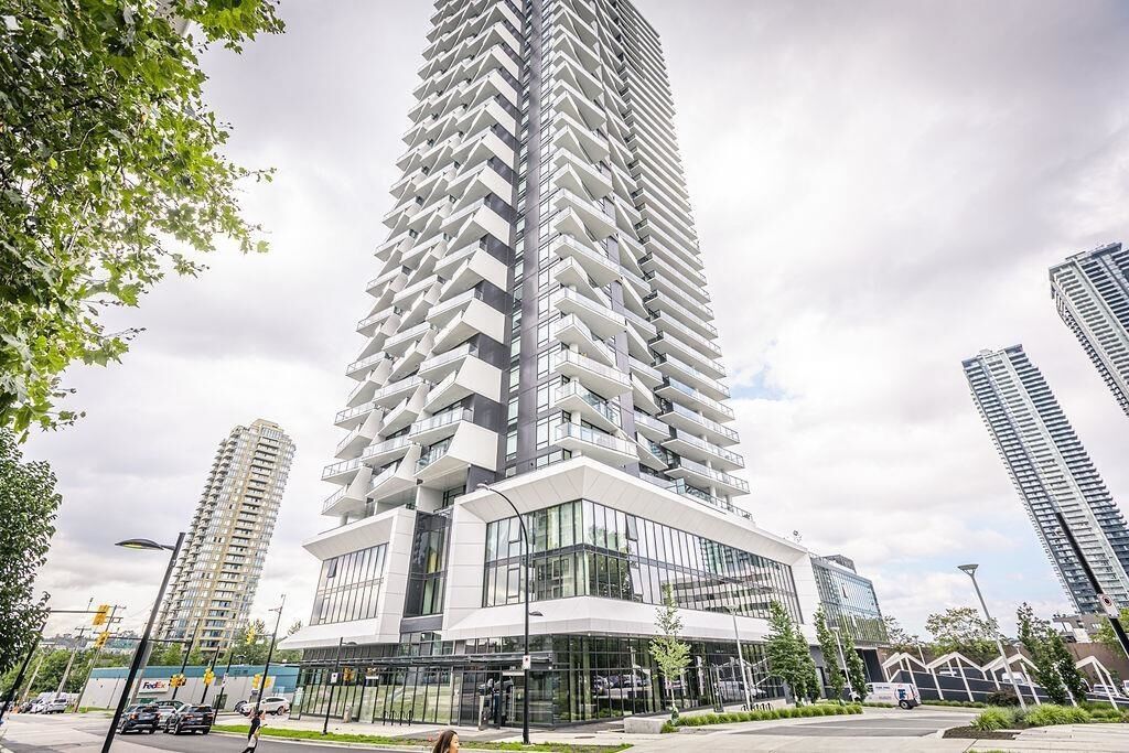 Property Photo:  2181 Madison Avenue 5xx  BC V5C 0N4 