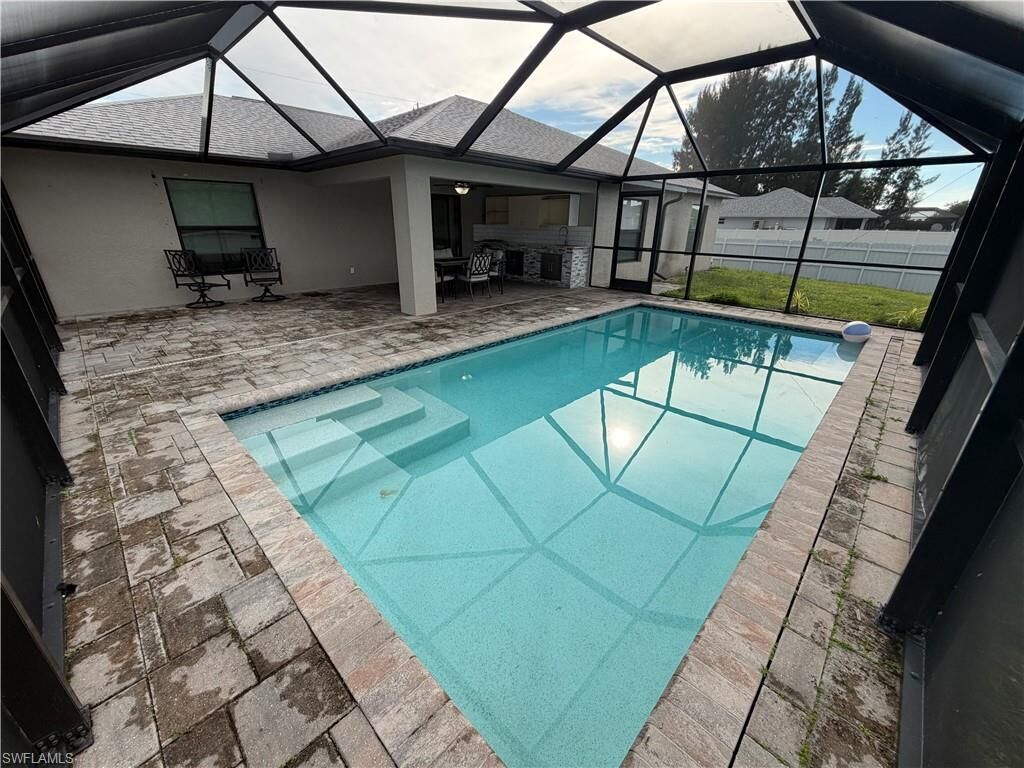 Property Photo: 113 NW 15th St FL 33993