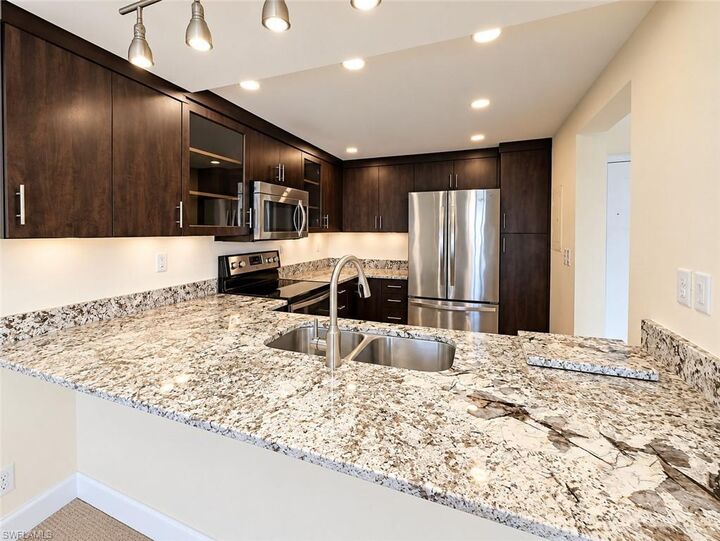 Property Photo:  3460 N Key Dr 407  FL 33903 