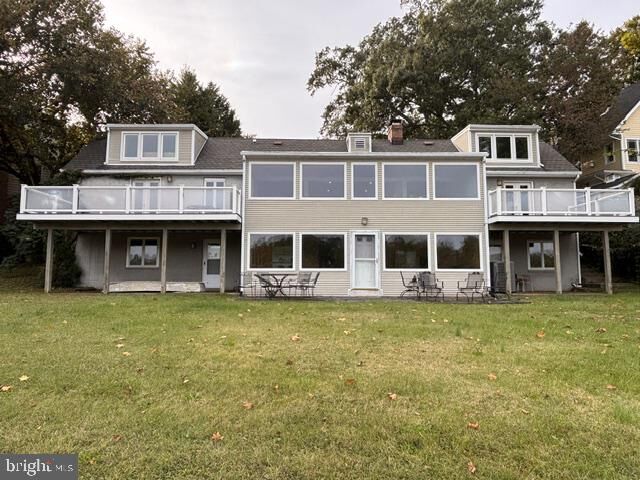 Property Photo: 3183 Woodland Lane VA 22309