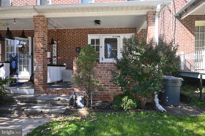 Property Photo: 26 Vernon Road PA 19083
