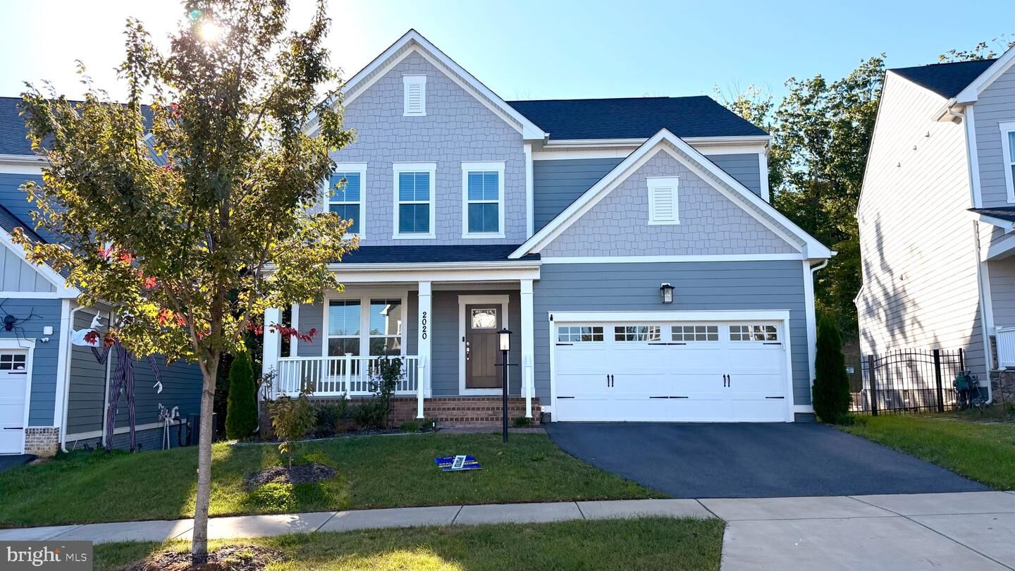 Property Photo:  2020 Silver Sycamore Lane  VA 22026 