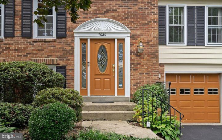 Property Photo:  7620 Maritime Lane  VA 22153 