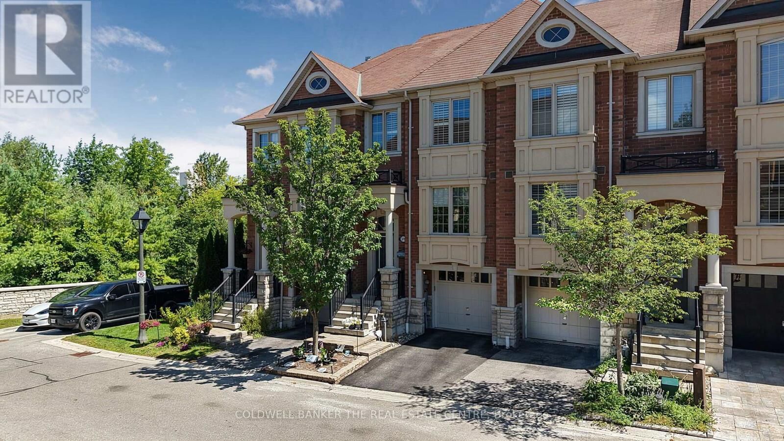 Property Photo: 370 Doak Lane ON L3Y 0A8