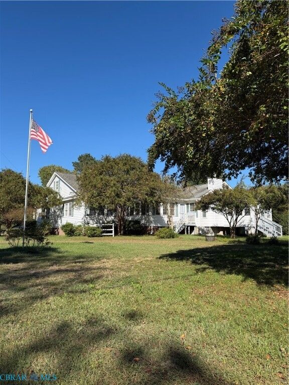 Property Photo:  119 Kayak Trail  VA 23109 