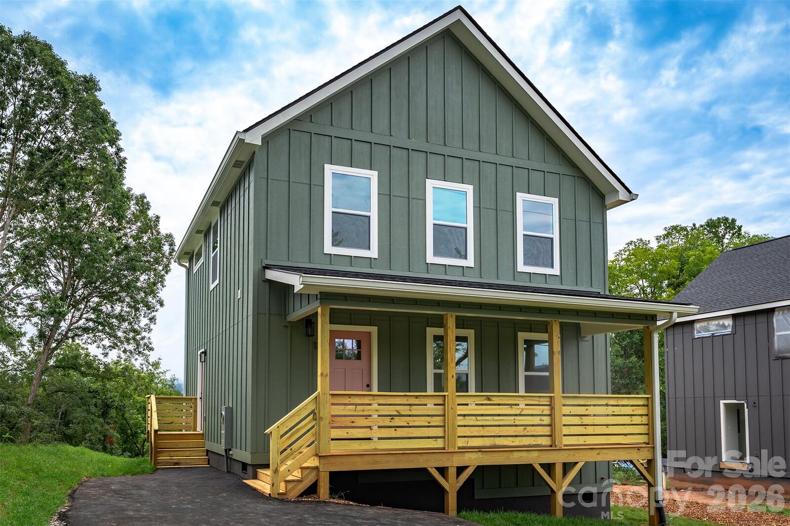 Property Photo: 12 Crestfield Avenue NC 28804