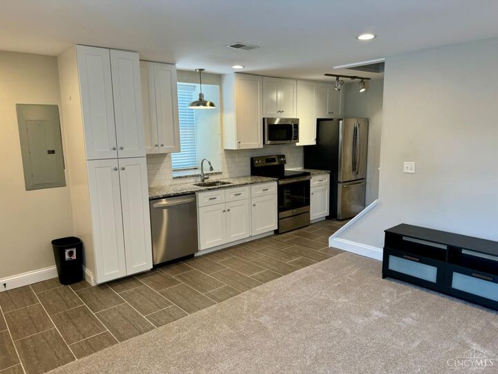 Property Photo:  2600 Hackberry Street  OH 45206 