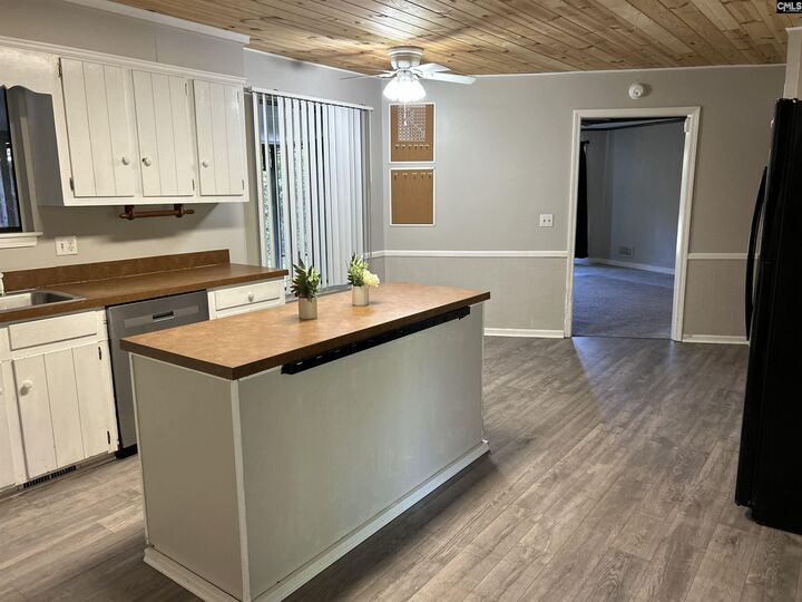 Property Photo:  100 Finsbury  SC 29212 