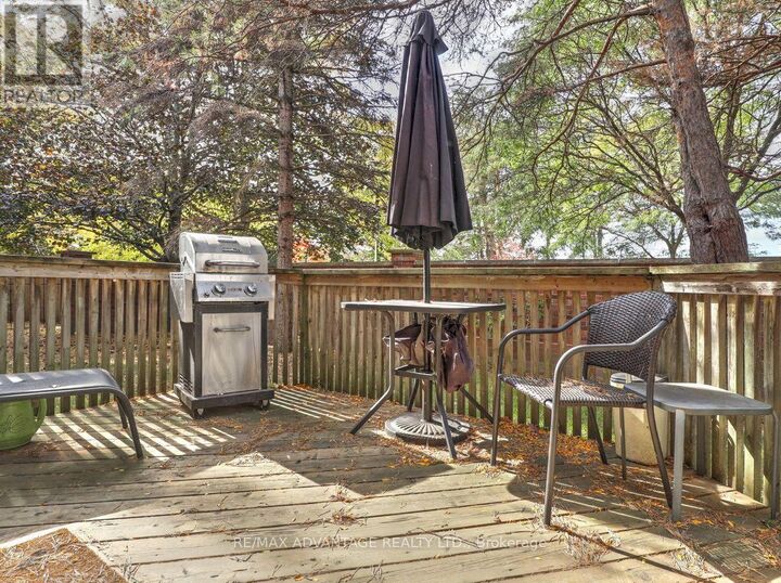 Property Photo: 70 Sunnyside Drive 34 ON N5X 3W4