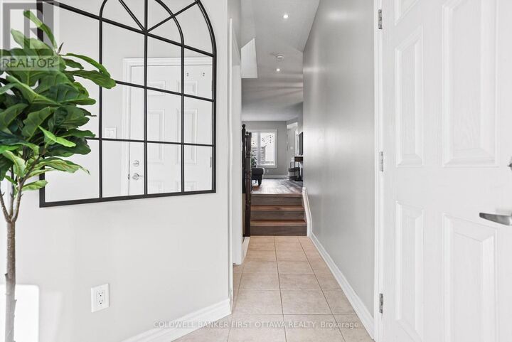 Property Photo:  151 Calvington Avenue  ON K2T 0H8 