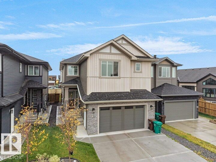 Property Photo:  92 Edgefield Wy  AB T8N 7Z9 