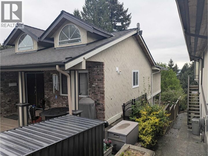 Property Photo: 2532 Ashurst Avenue BC V3K 5T4