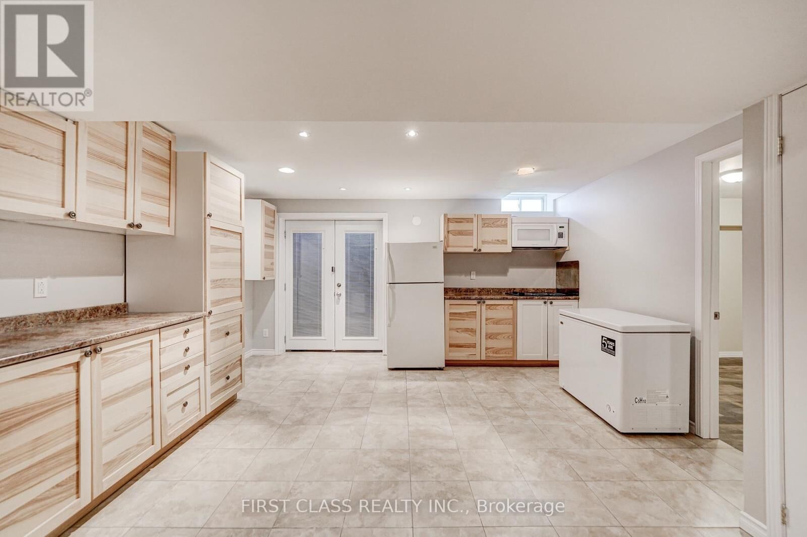 Property Photo: 1905 Webster Boulevard Bsmt ON L9S 2A6