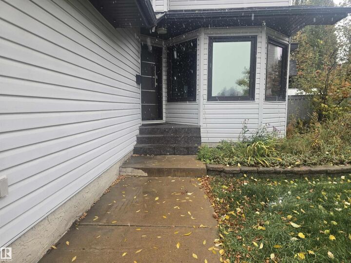 Property Photo:  3659 30 St NW  AB T6T 1K3 