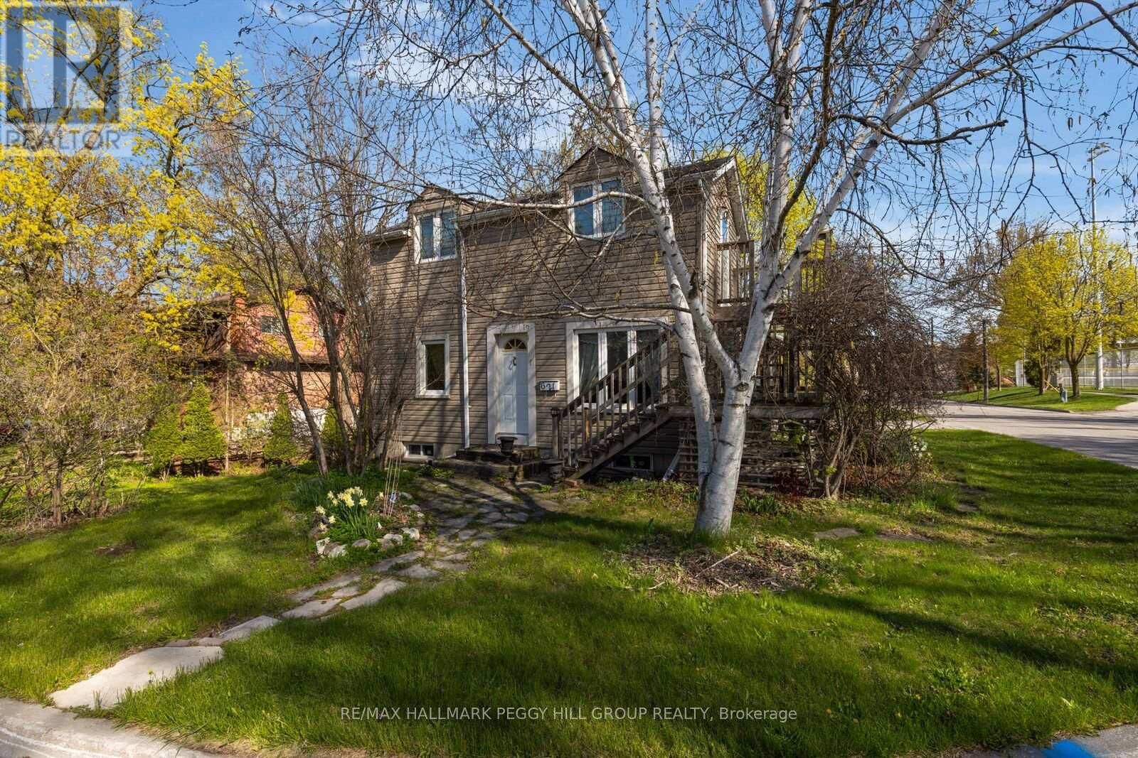 Property Photo:  621 Lydia Street  ON L3Y 1M4 