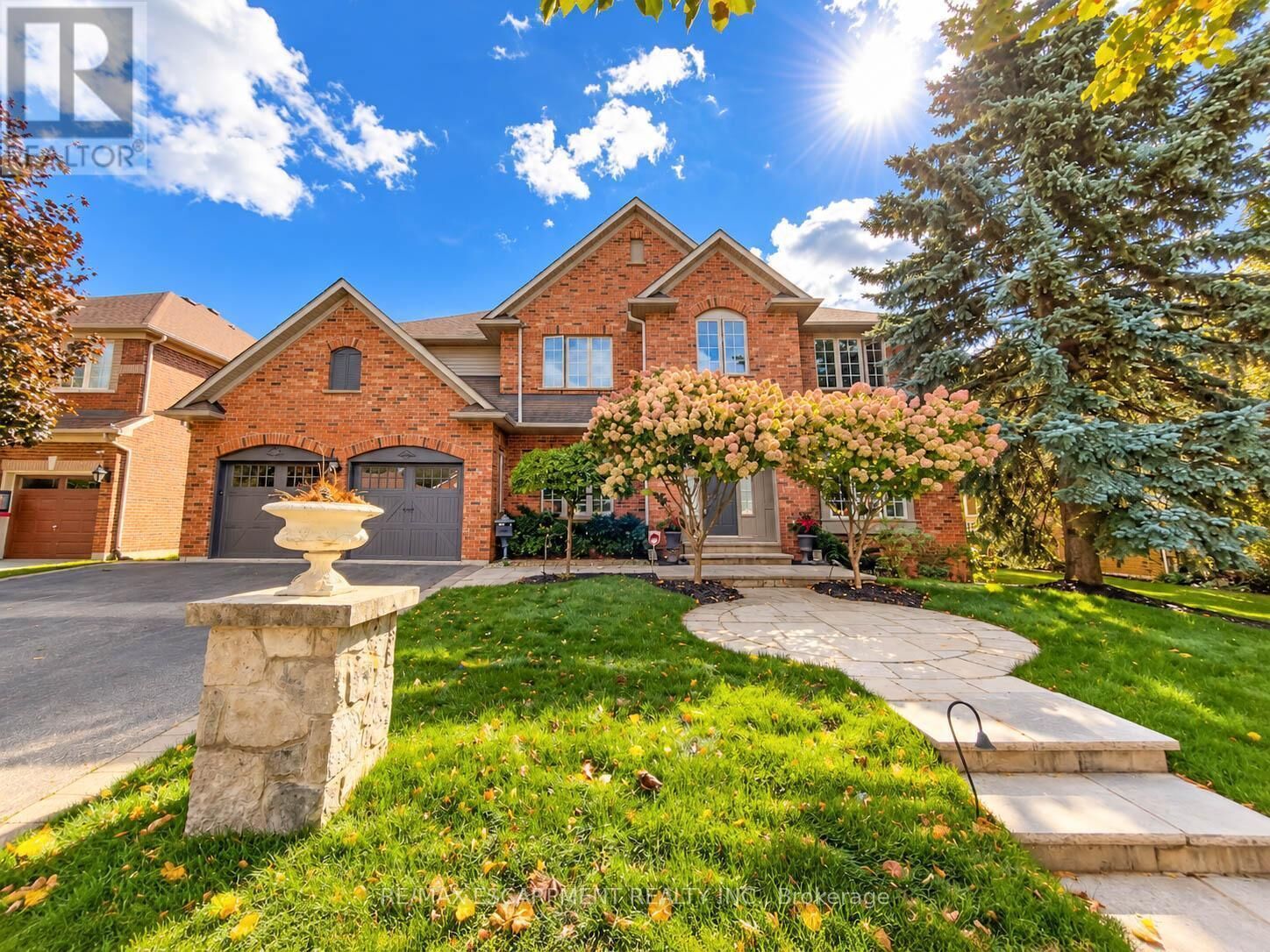 Property Photo:  4180 Arbourfield Drive  ON L7M 4A7 