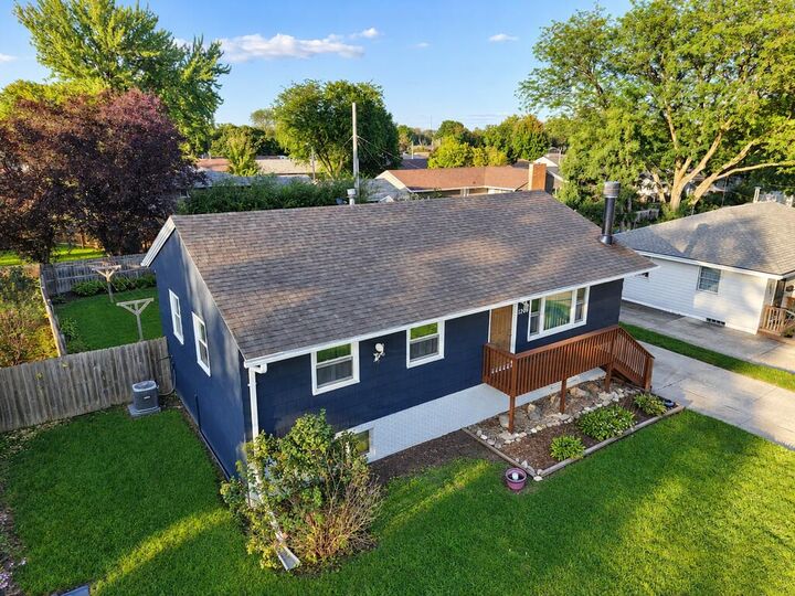 Property Photo:  1205 Betsy Lane  IA 50595 