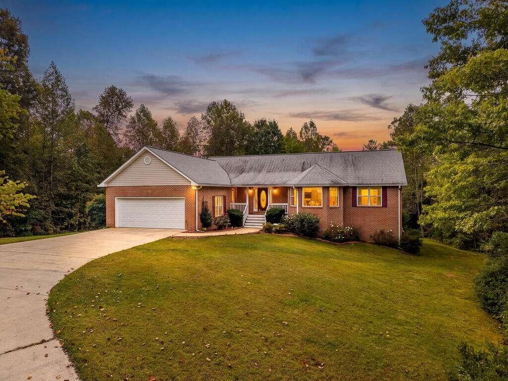 Property Photo: 63 Wall Street GA 30540