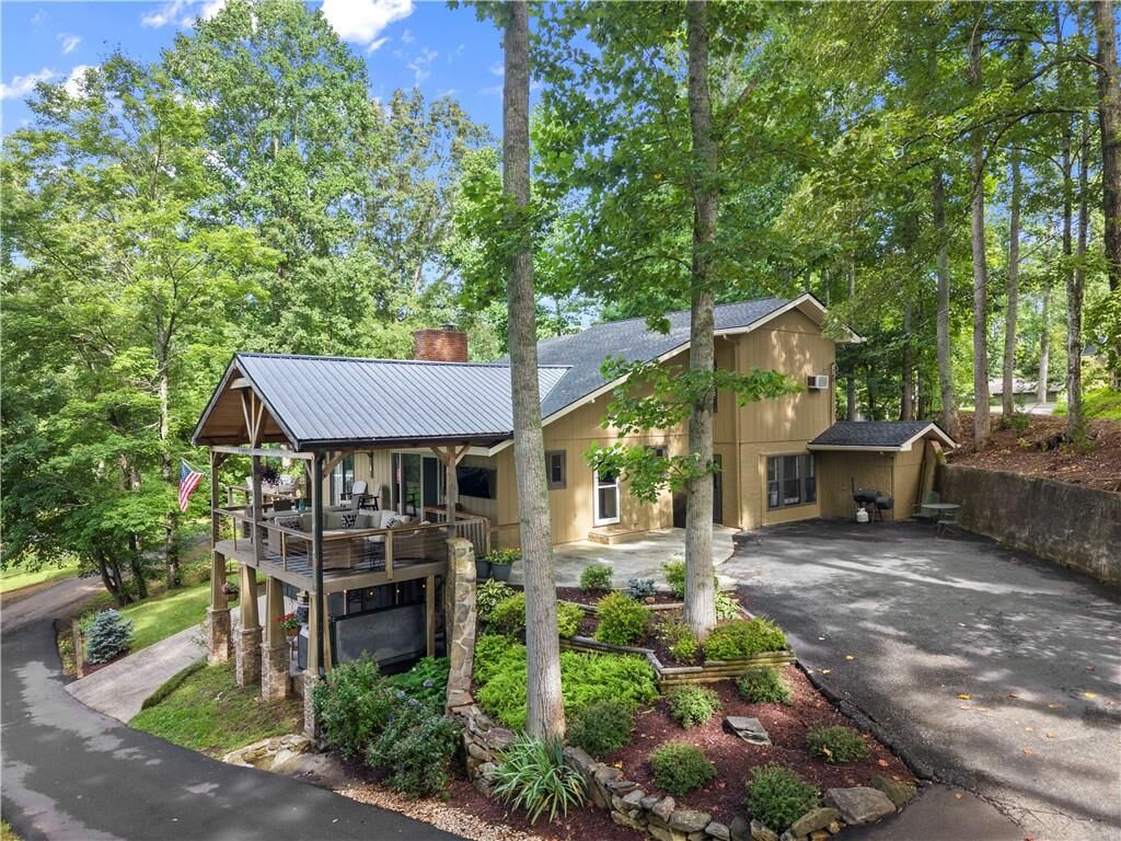 Property Photo:  3755 Woods Creek Drive  GA 30582 