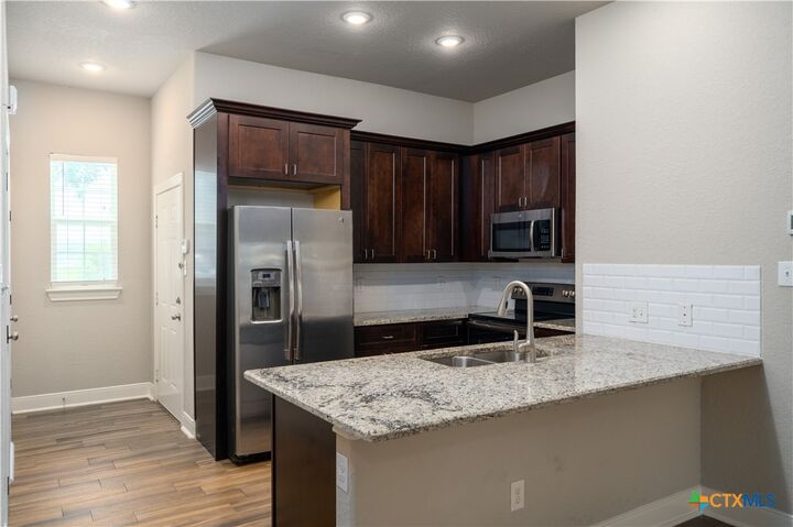 Property Photo:  3067 View Ridge 9  TX 78070 