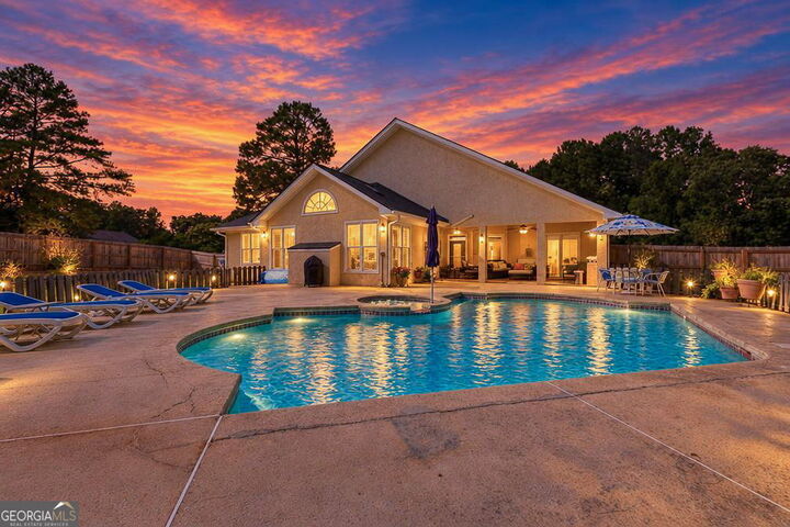 Property Photo:  20 Parkgate Lane  GA 30269 