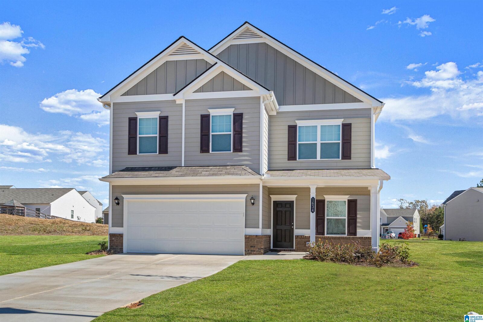 Property Photo:  1690 Sterling Grove Drive  AL 35120 