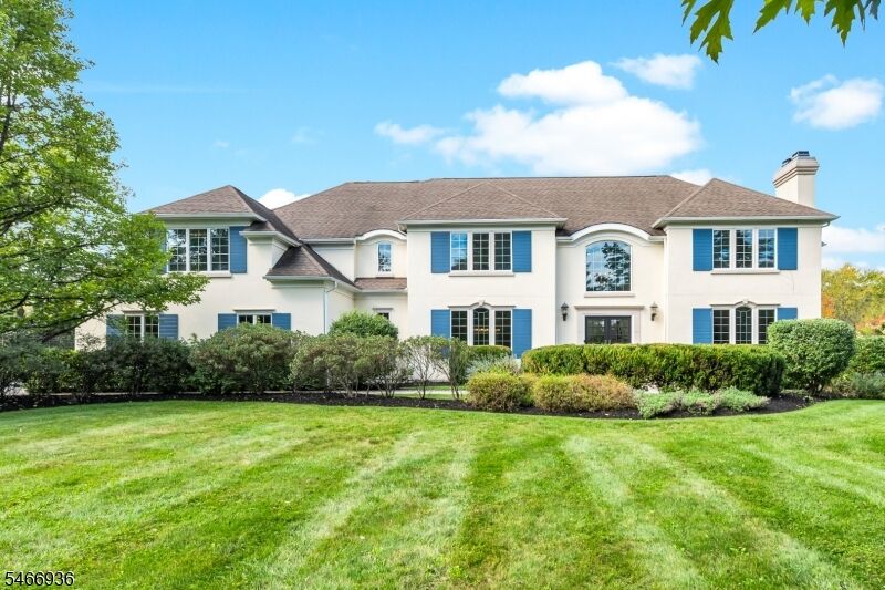 Property Photo:  14 Paddock Ct  NJ 07920 