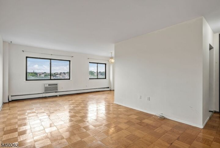 Property Photo:  44 S Main St 6J  NJ 07644 